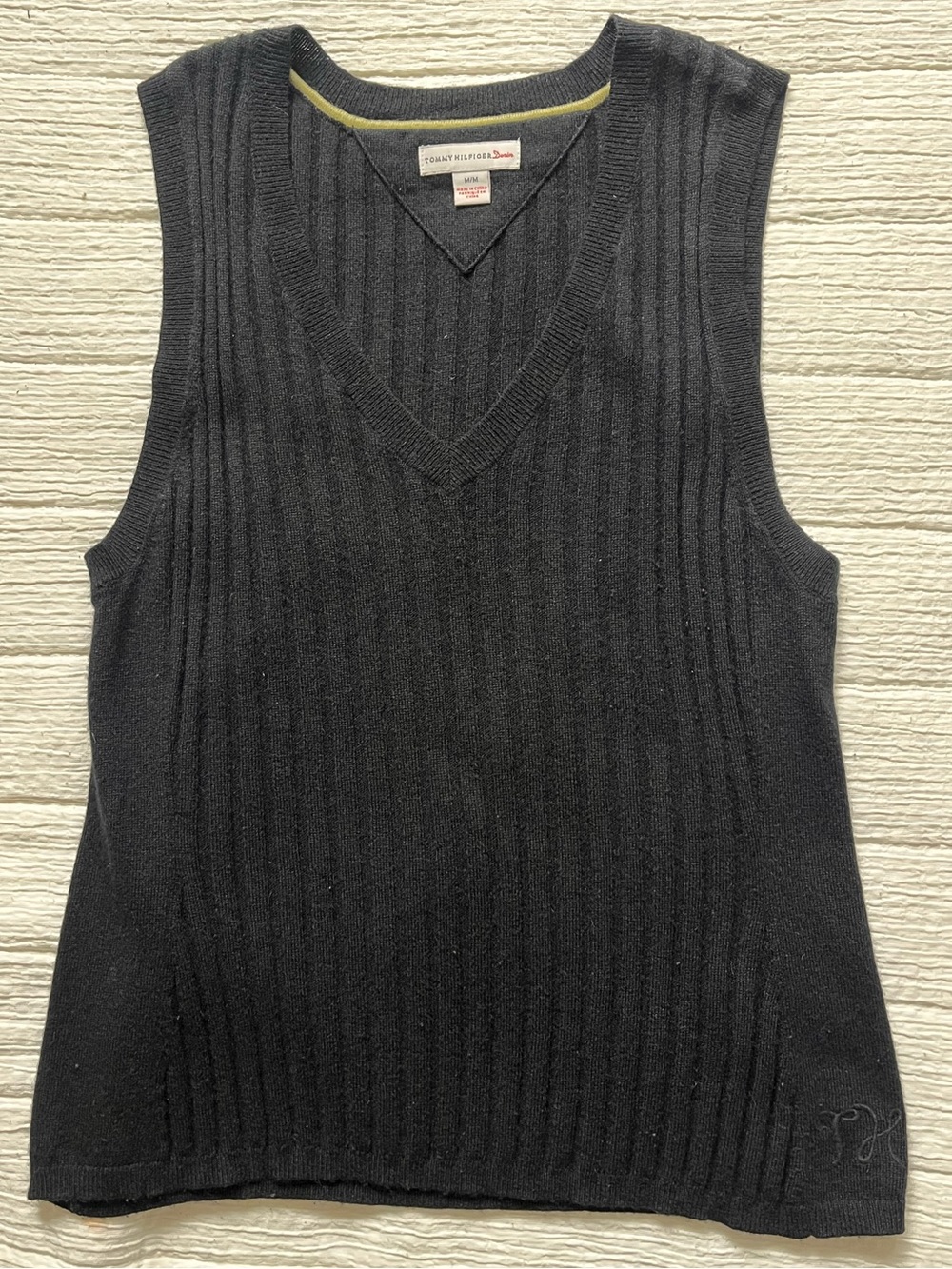 Tommy Hilfiger Black Ribbed V-Neck Sweater Vest